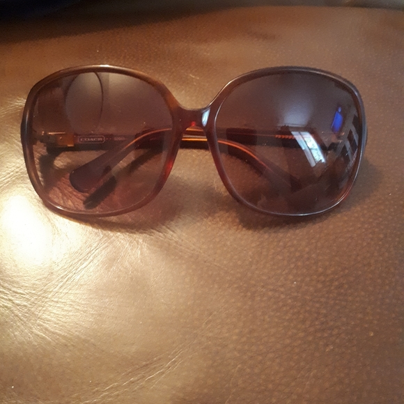 Coach, French Connection and Fossil Sunglasses for sale - Picture 13 of 17
